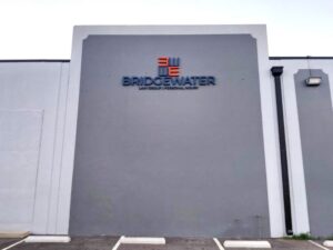Custom building signs and letters in santa fe springs, ca